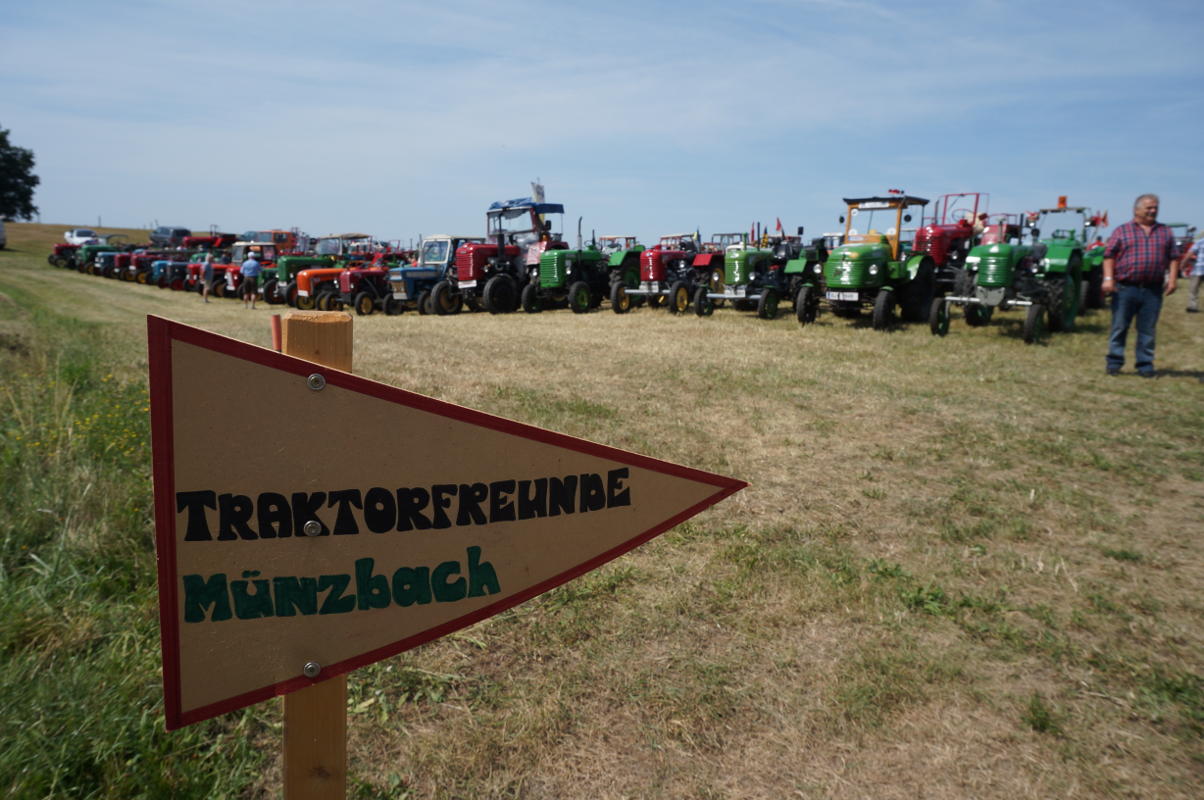 Treffen der Traktorfreunde Münzbach